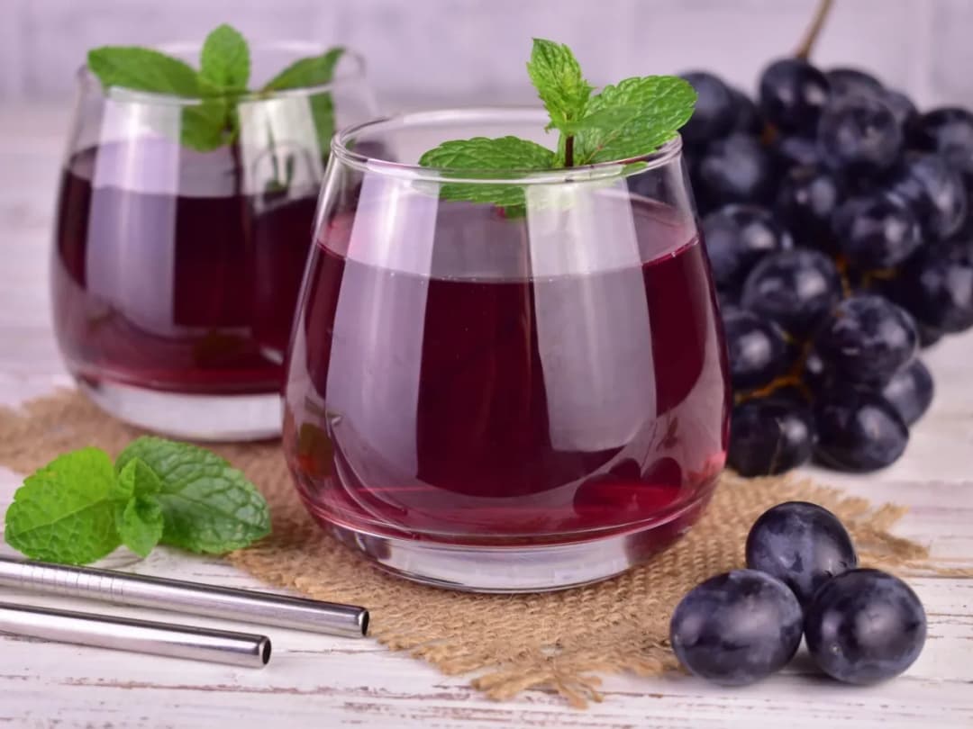 Jak zrobić sok z winogrona – prosta metoda na pyszny napój